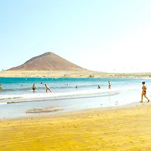 https://apartment-el-mdano-experimental-beach.tenerifehoteles.net
